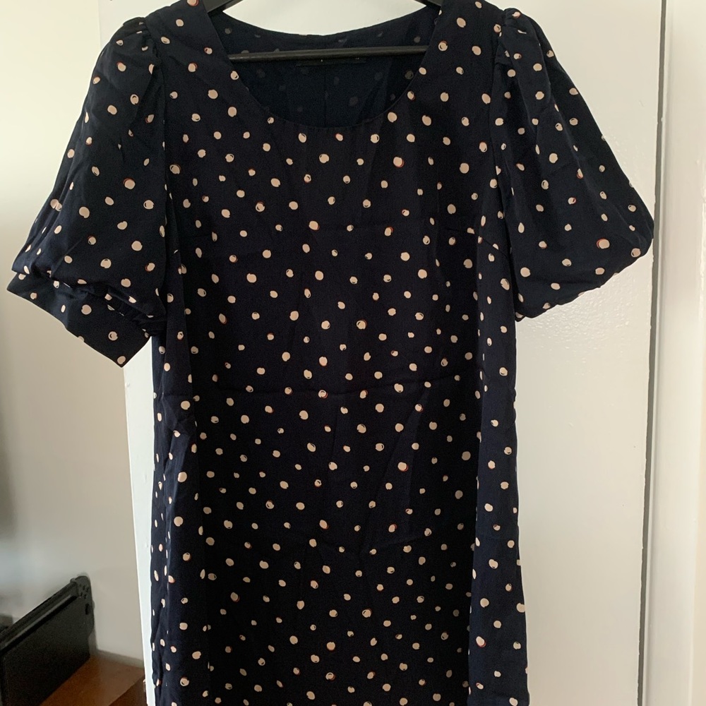 Mid dress with dots